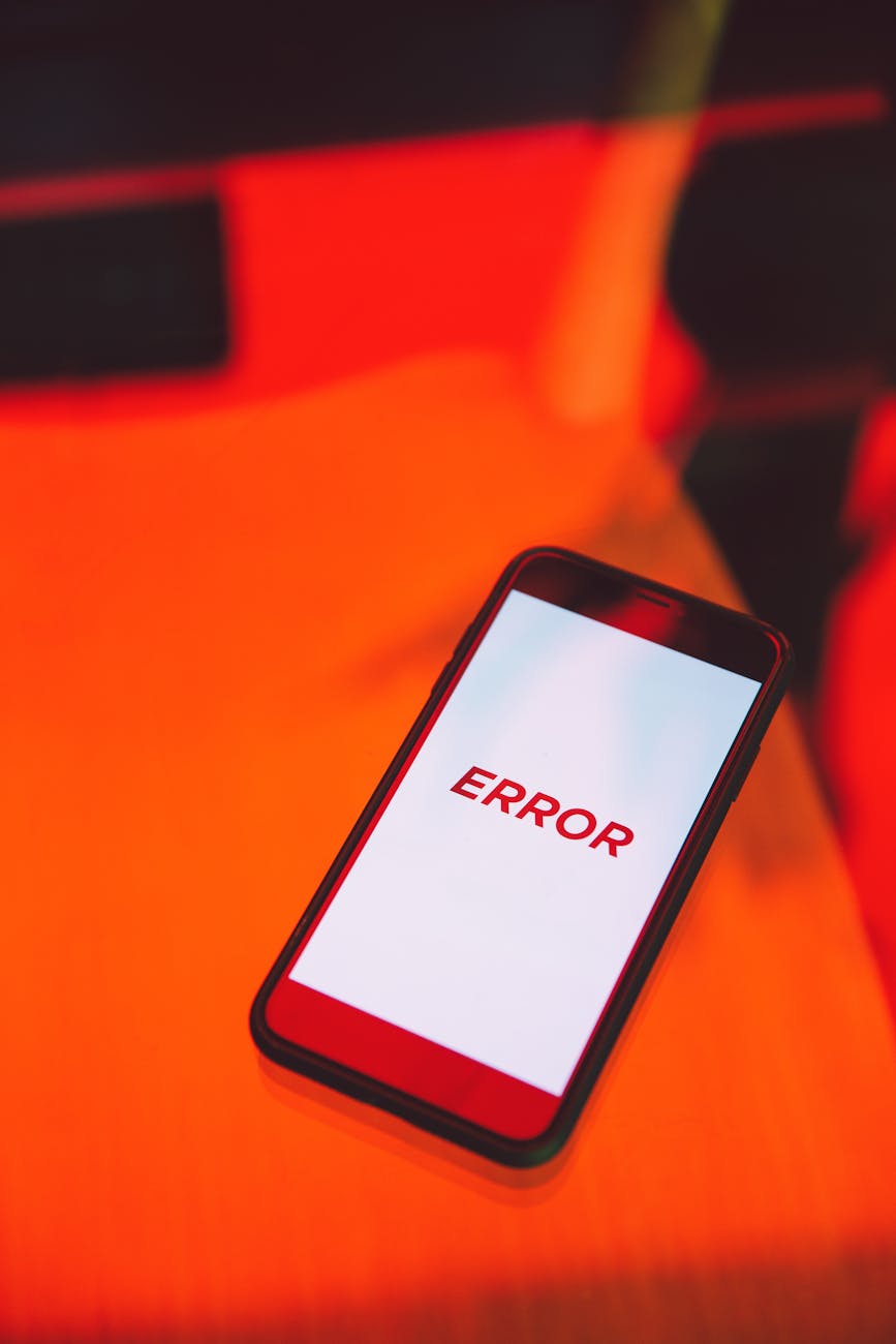 iPhoneの「液体検出」警告とは？2種類の表示内容を正しく理解しよう